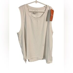 Women's White Sleeveless Top